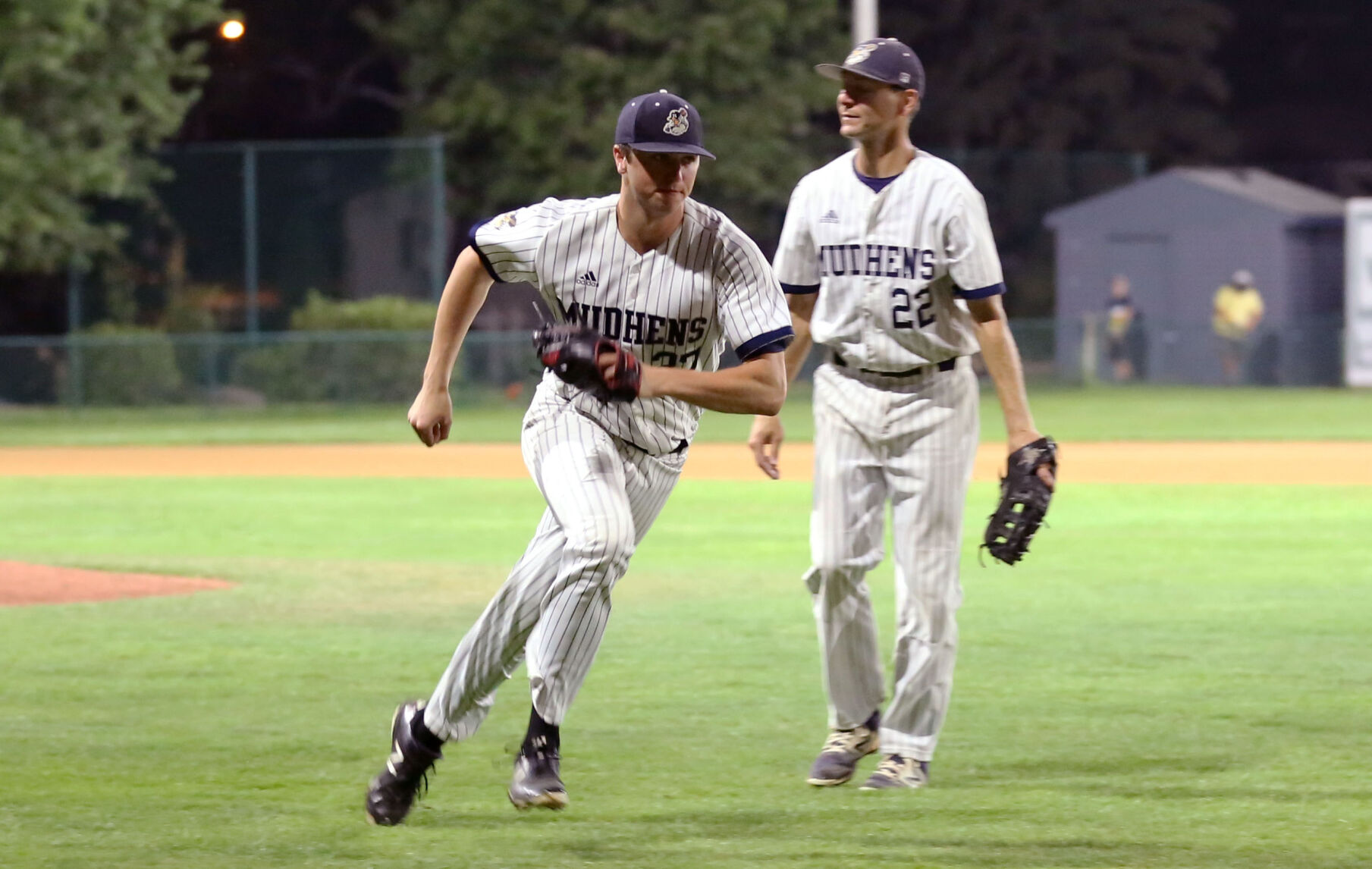 Mudhens-Dukes 4.JPG